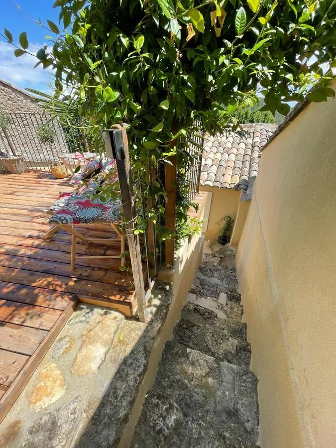Holiday home Paradis Perche En Provence Menerbes